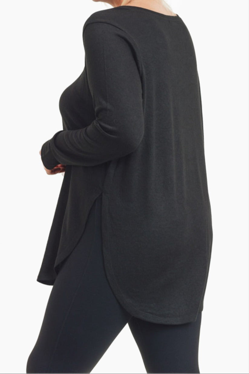 CURVY Long Sleeve Flow Top with Side Slits